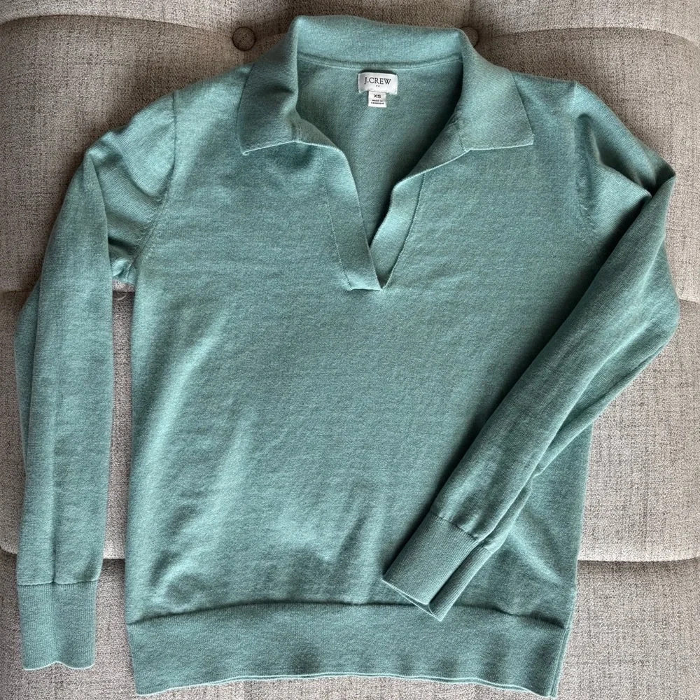J. Crew Women's Mint V-Neck Sweater - Picture 2 of 7